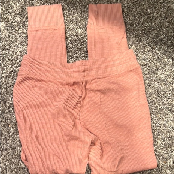 Old Navy Pink Sweatpants with Tapered Leg - Picture 3 of 3